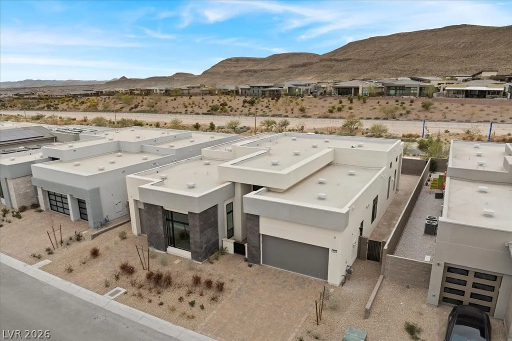 10907 Agate Cliffs, Las Vegas, NV 89135