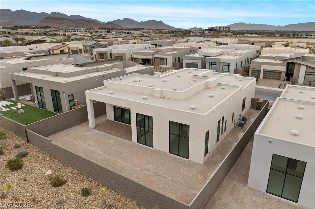 10907 Agate Cliffs, Las Vegas, NV 89135