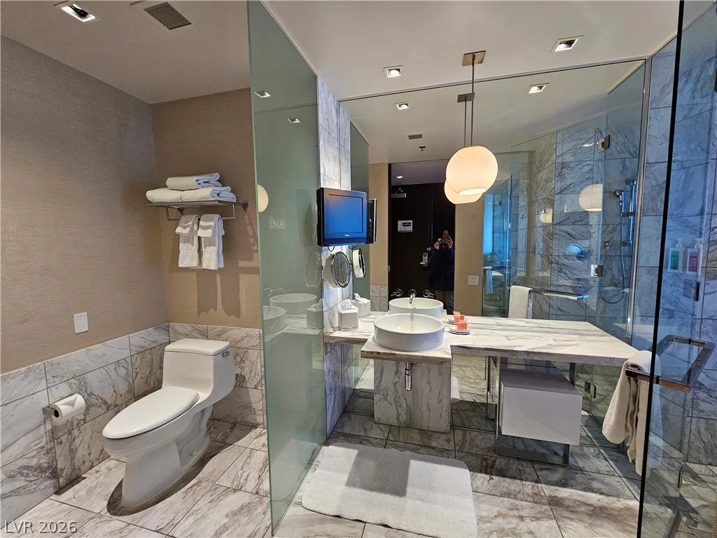 4381 Flamingo, Las Vegas, NV 89103