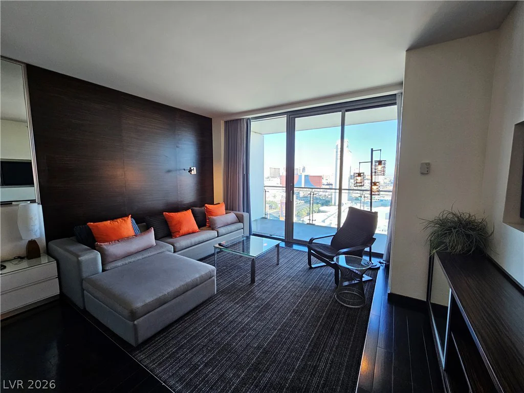 4381 Flamingo, Las Vegas, NV 89103