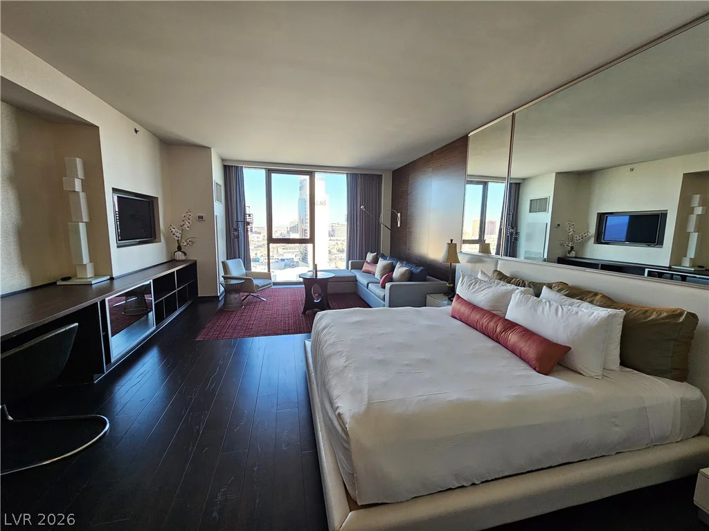 4381 Flamingo, Las Vegas, NV 89103