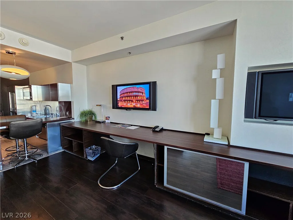 4381 Flamingo, Las Vegas, NV 89103