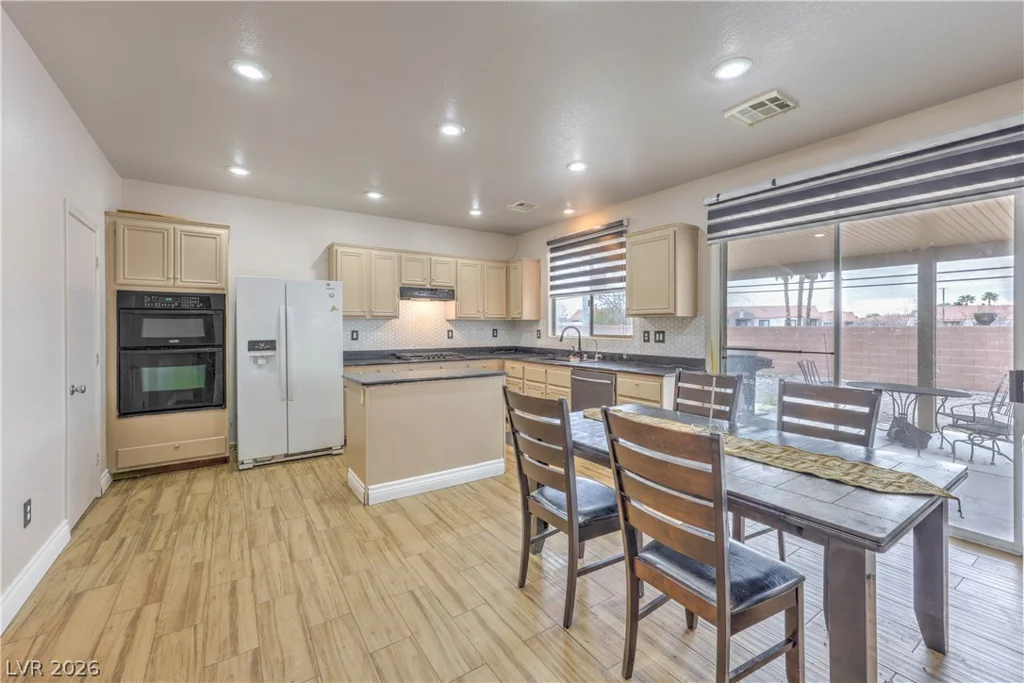 4840 Crystal Field, North Las Vegas, NV 89031