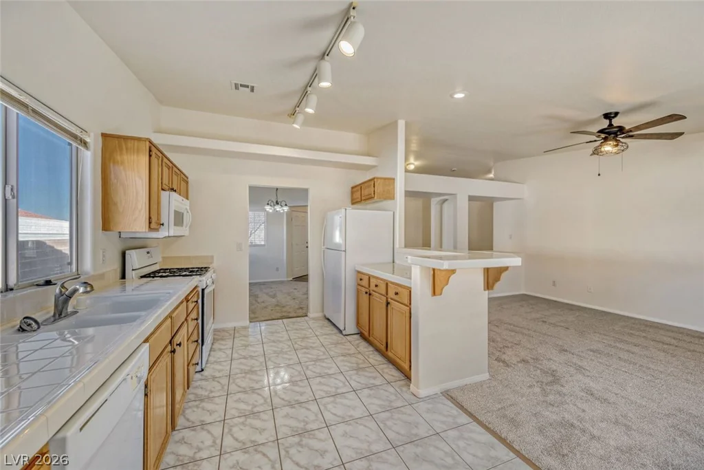 437 Palegold, Henderson, NV 89012