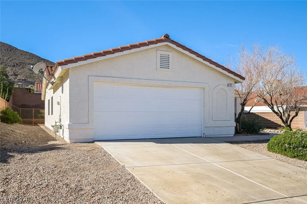 437 Palegold, Henderson, NV 89012