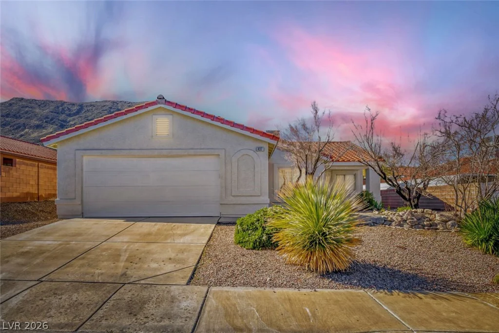 437 Palegold, Henderson, NV 89012