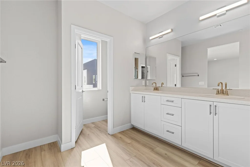 8629 Ensworth, Las Vegas, NV 89123