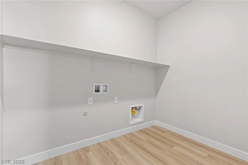 8629 Ensworth, Las Vegas, NV 89123