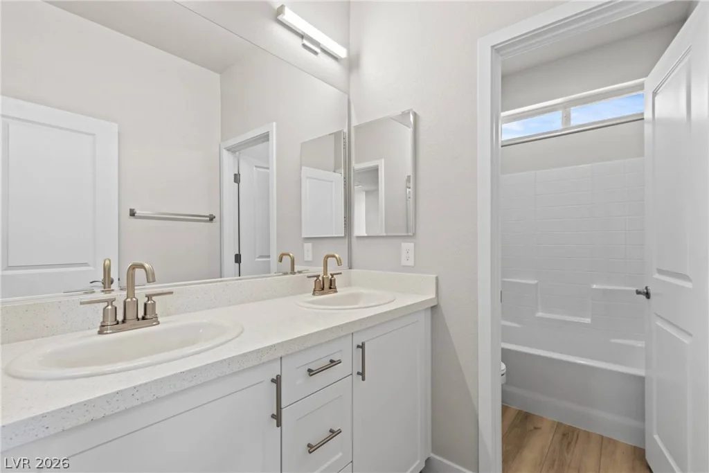 8629 Ensworth, Las Vegas, NV 89123