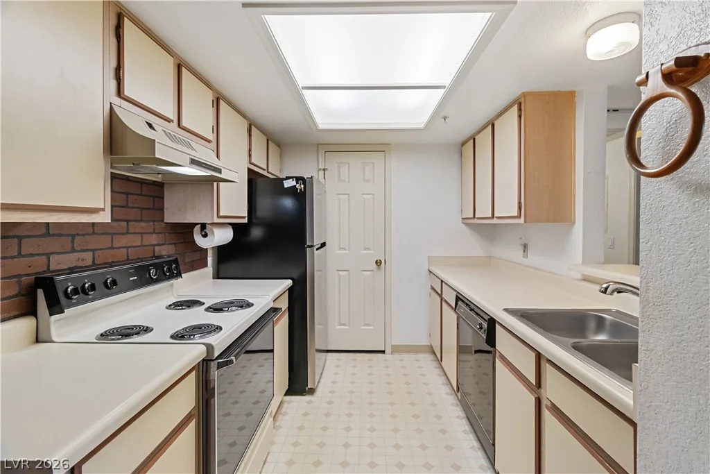 3550 Bay Sands, Laughlin, NV 89029
