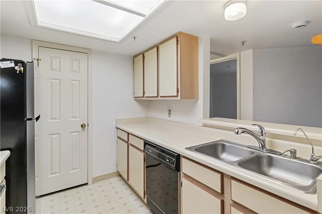 3550 Bay Sands, Laughlin, NV 89029