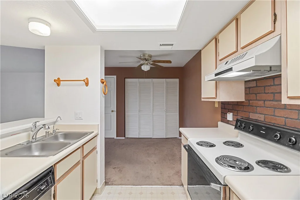 3550 Bay Sands, Laughlin, NV 89029