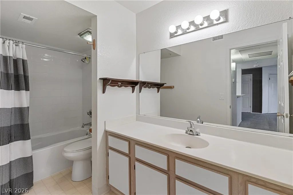 3550 Bay Sands, Laughlin, NV 89029