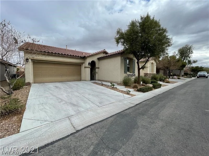 10596 Upper Laurel, Las Vegas, NV 89179