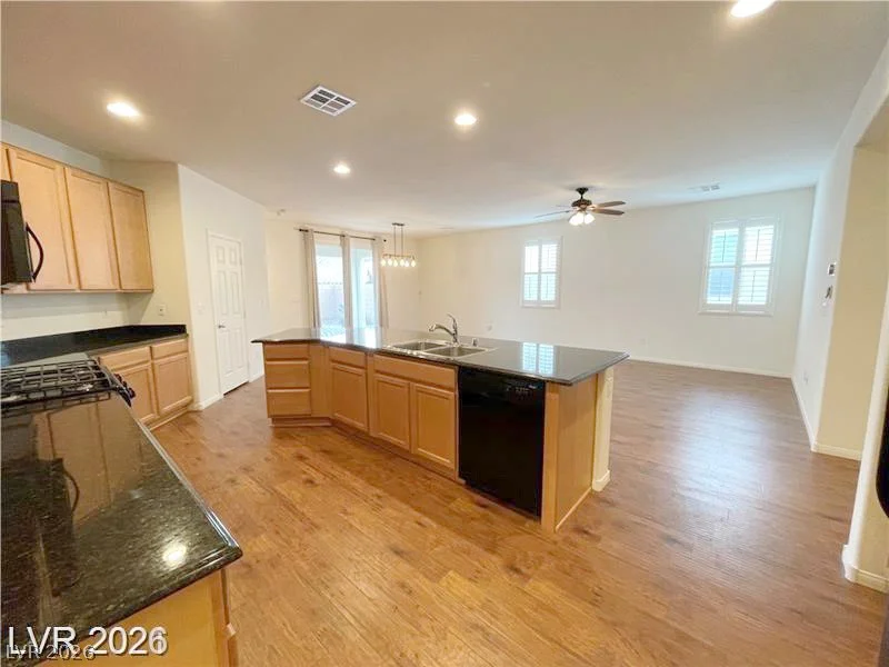 10596 Upper Laurel, Las Vegas, NV 89179