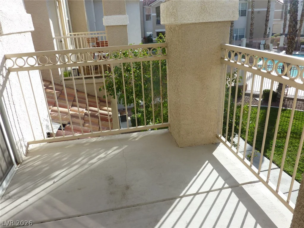 8555 Russell, Las Vegas, NV 89113