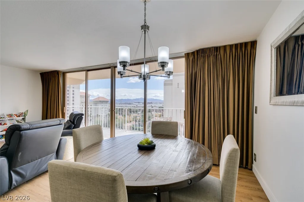 205 Harmon, Las Vegas, NV 89169