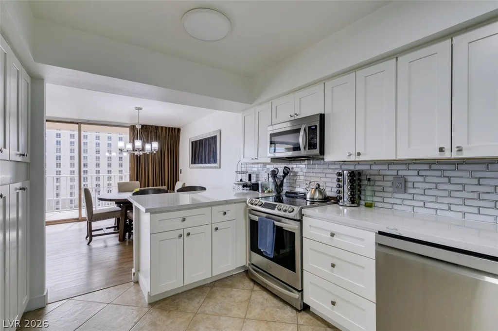 205 Harmon, Las Vegas, NV 89169