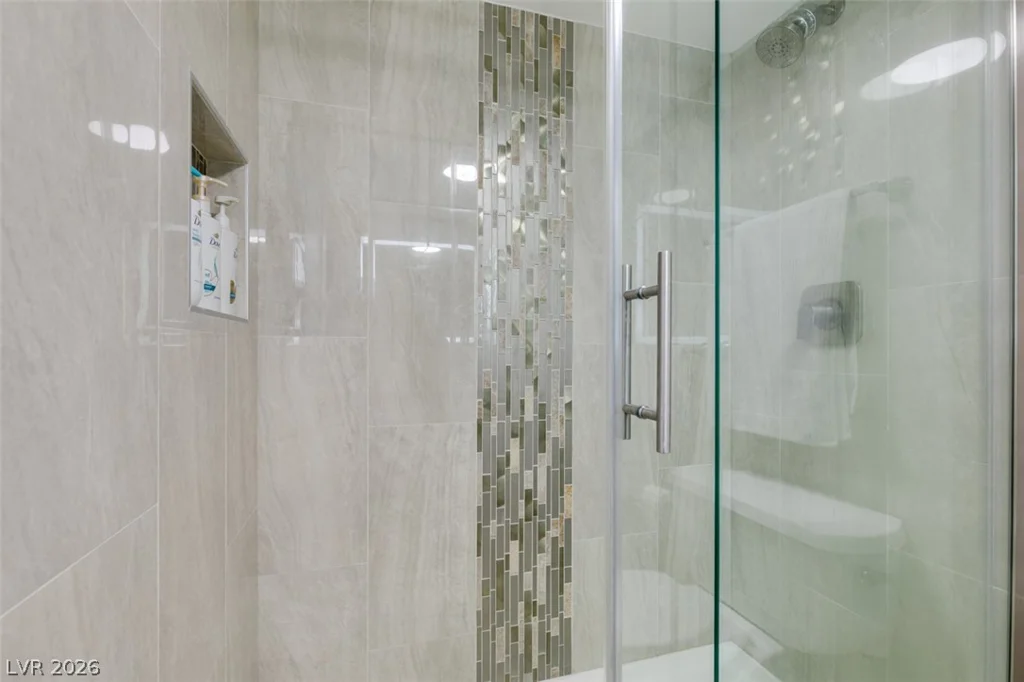 205 Harmon, Las Vegas, NV 89169