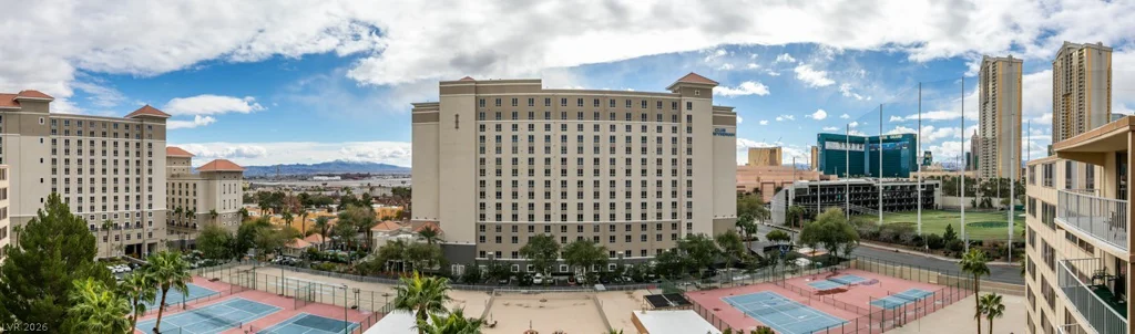 205 Harmon, Las Vegas, NV 89169