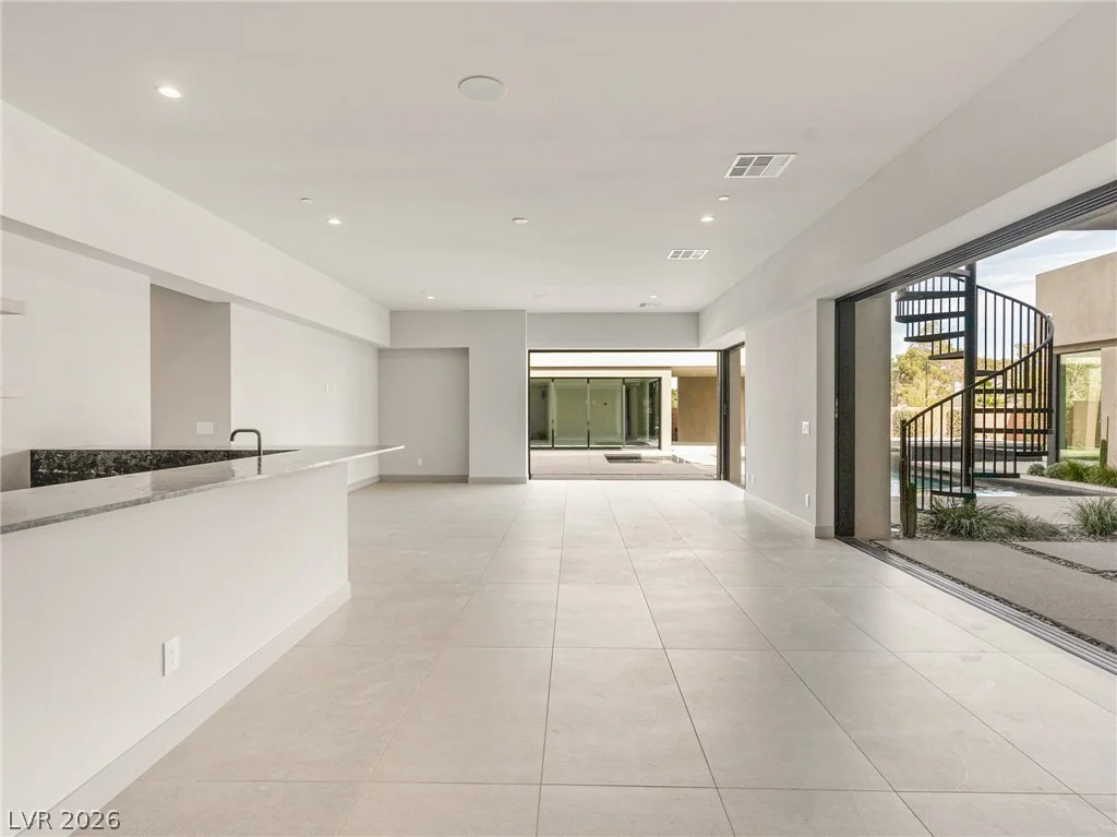 3510 Cosima, Las Vegas, NV 89120