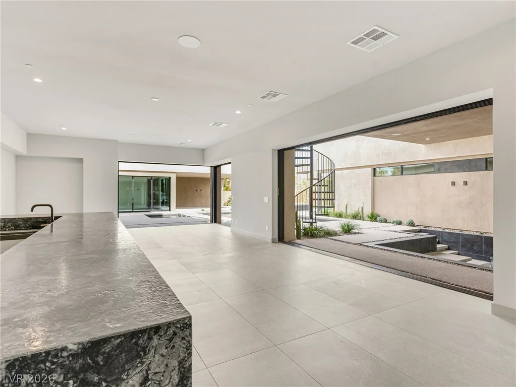 3510 Cosima, Las Vegas, NV 89120