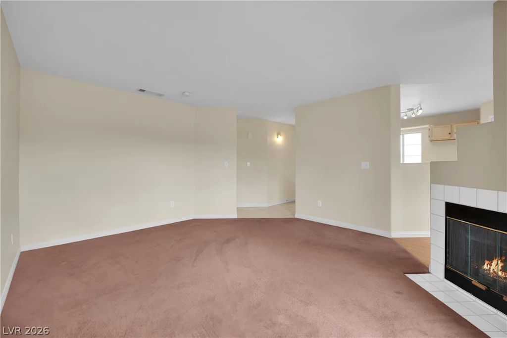 698 Racetrack, Henderson, NV 89015