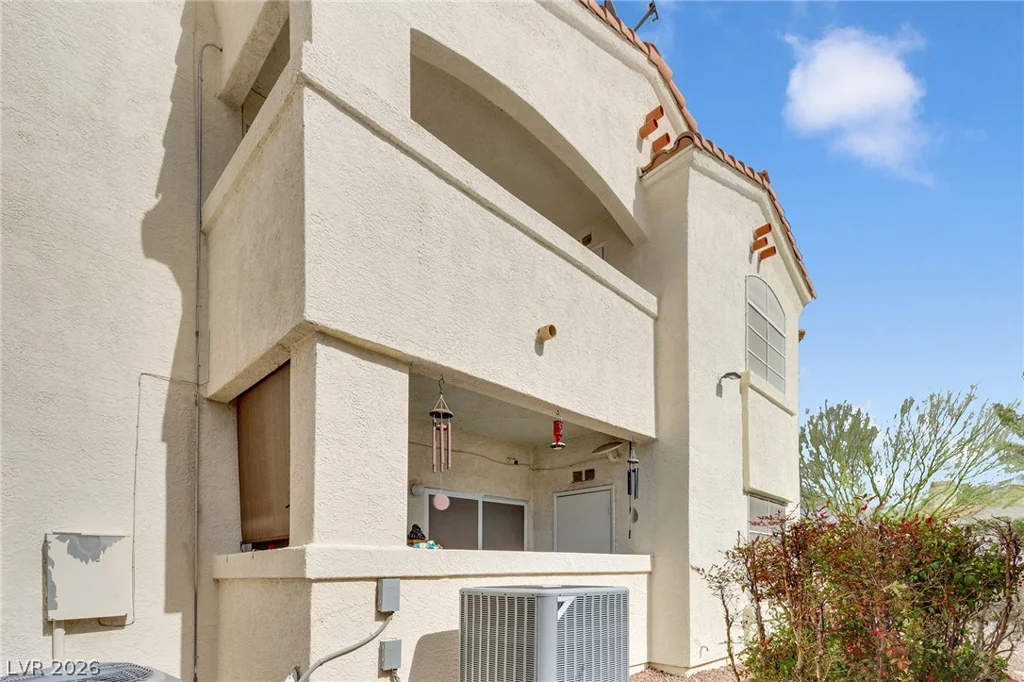 698 Racetrack, Henderson, NV 89015