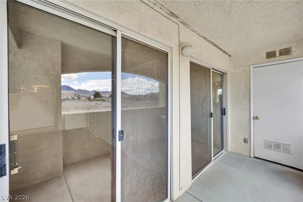 698 Racetrack, Henderson, NV 89015
