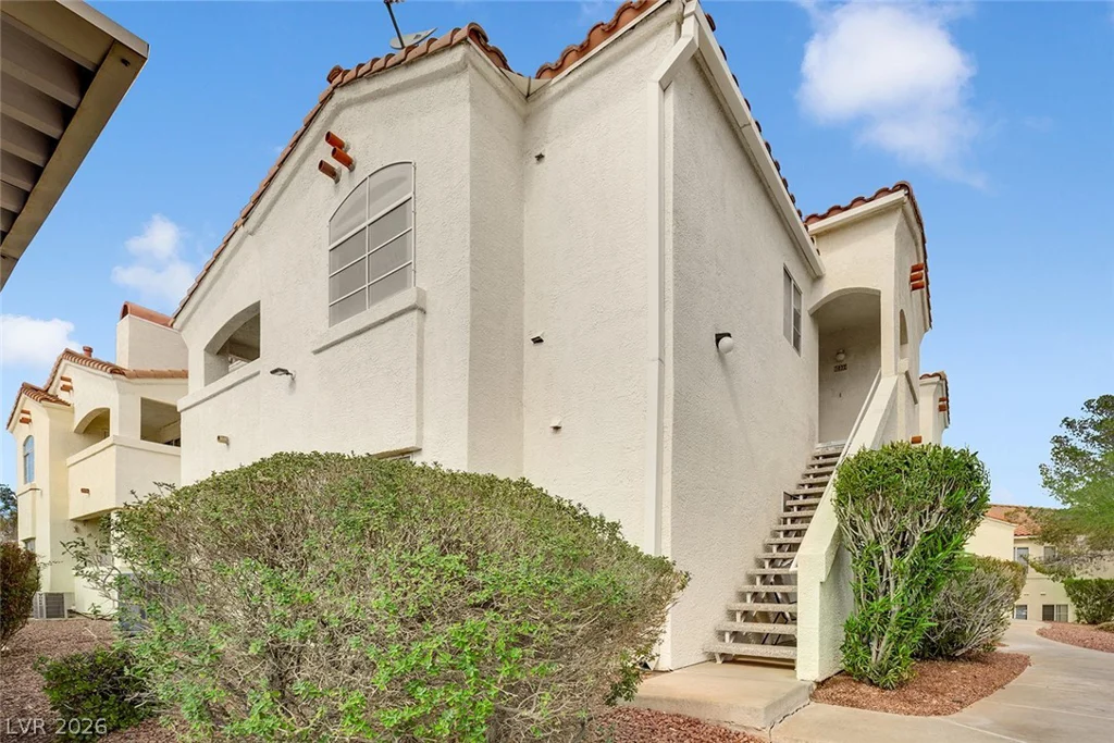 698 Racetrack, Henderson, NV 89015