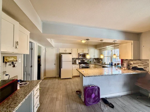 4814 Monterrey, Las Vegas, NV 89121