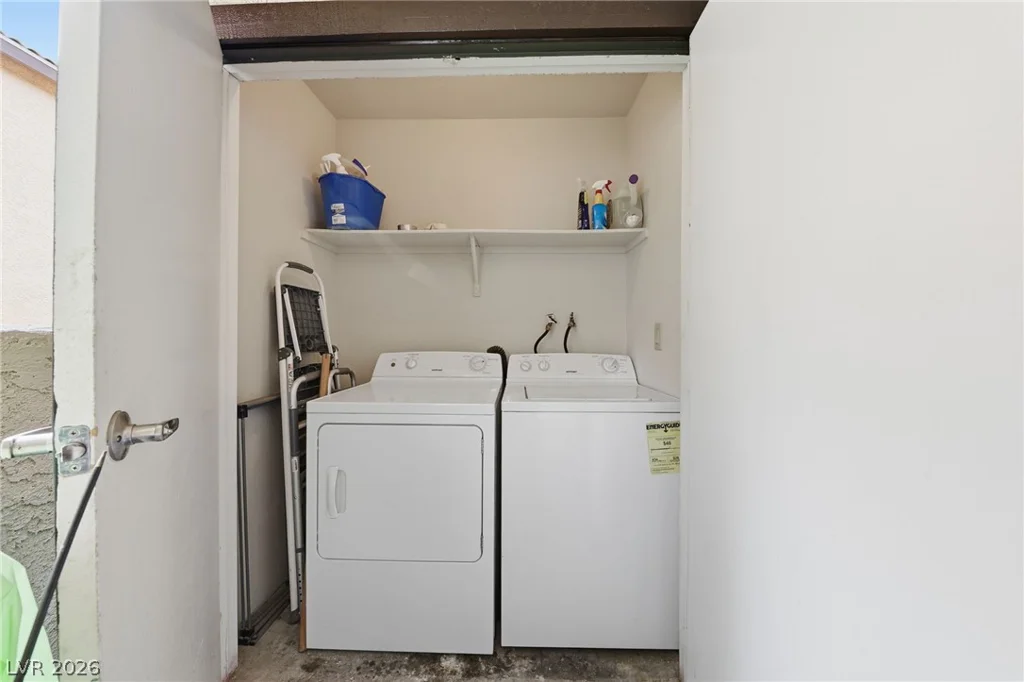 2451 Rainbow, Las Vegas, NV 89108