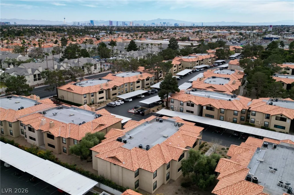 2451 Rainbow, Las Vegas, NV 89108
