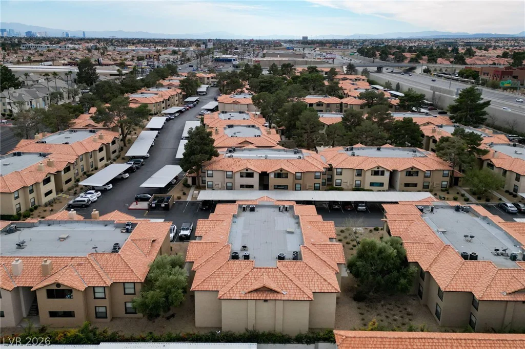 2451 Rainbow, Las Vegas, NV 89108