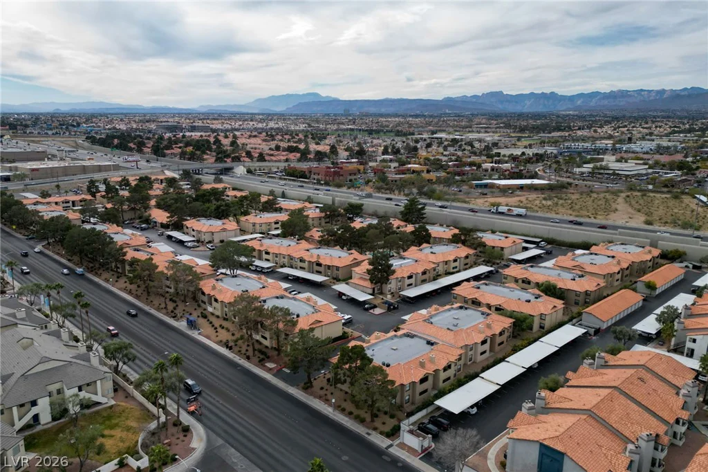 2451 Rainbow, Las Vegas, NV 89108