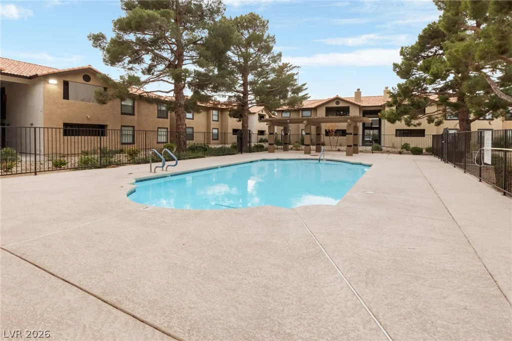 2451 Rainbow, Las Vegas, NV 89108