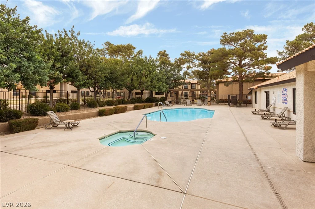 2451 Rainbow, Las Vegas, NV 89108