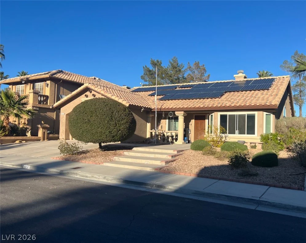 924 Sitting Bull, Henderson, NV 89014