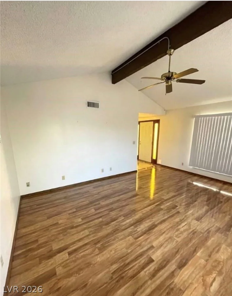 600 Woodmount, Las Vegas, NV 89107