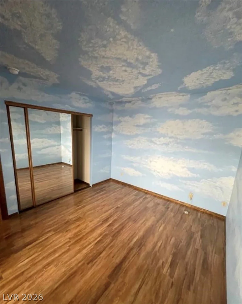 600 Woodmount, Las Vegas, NV 89107