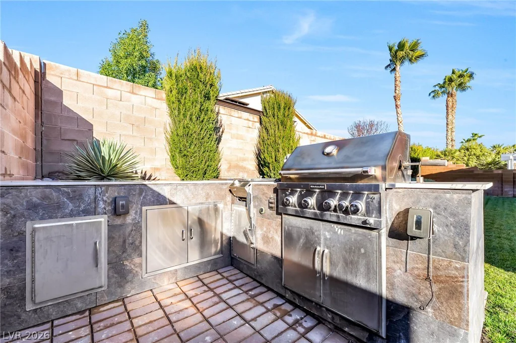 10629 Canon Perdido, Las Vegas, NV 89141