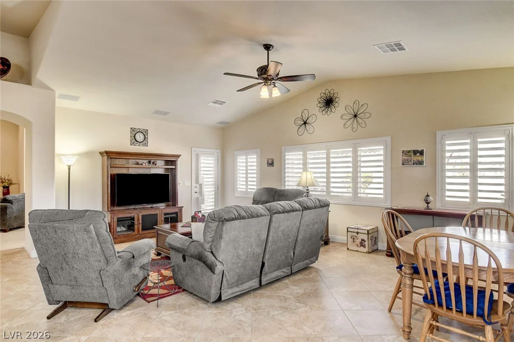 2096 Dakota Lodge, Las Vegas, NV 89123