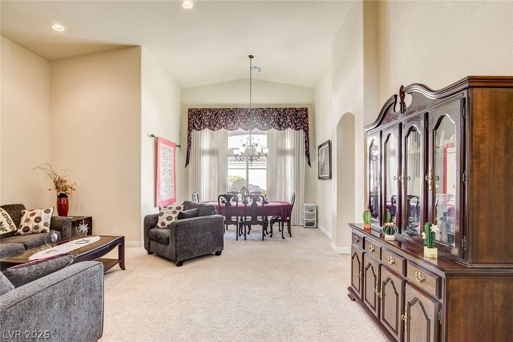 2096 Dakota Lodge, Las Vegas, NV 89123