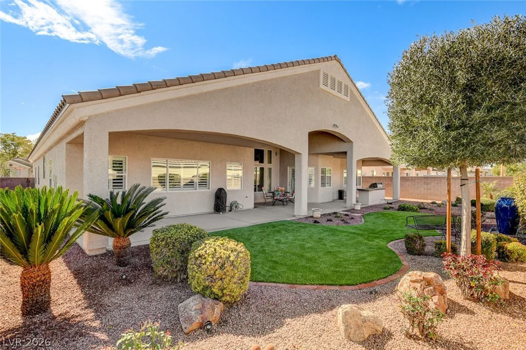 2096 Dakota Lodge, Las Vegas, NV 89123