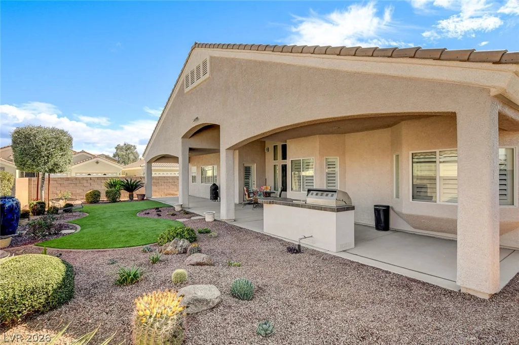 2096 Dakota Lodge, Las Vegas, NV 89123