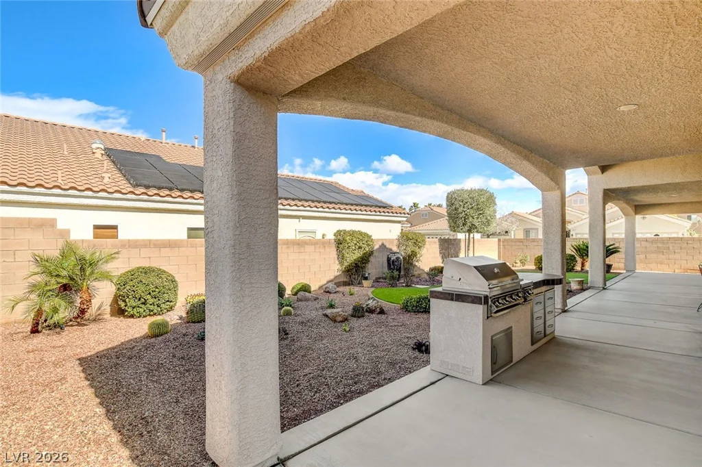 2096 Dakota Lodge, Las Vegas, NV 89123