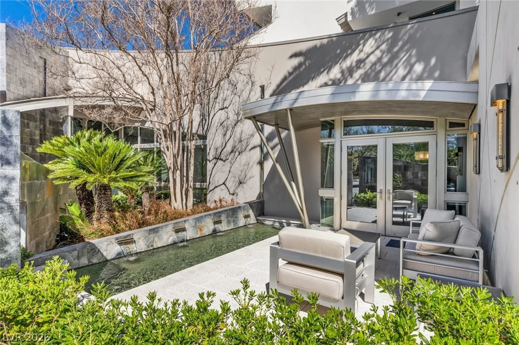1108 Pine Island, Las Vegas, NV 89134