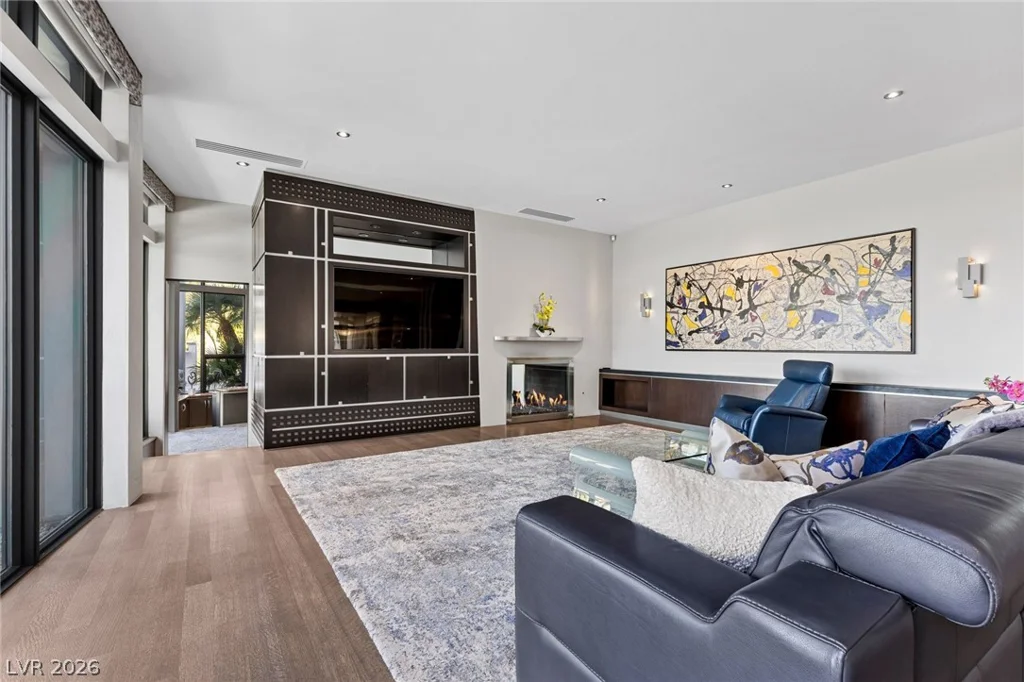 1108 Pine Island, Las Vegas, NV 89134