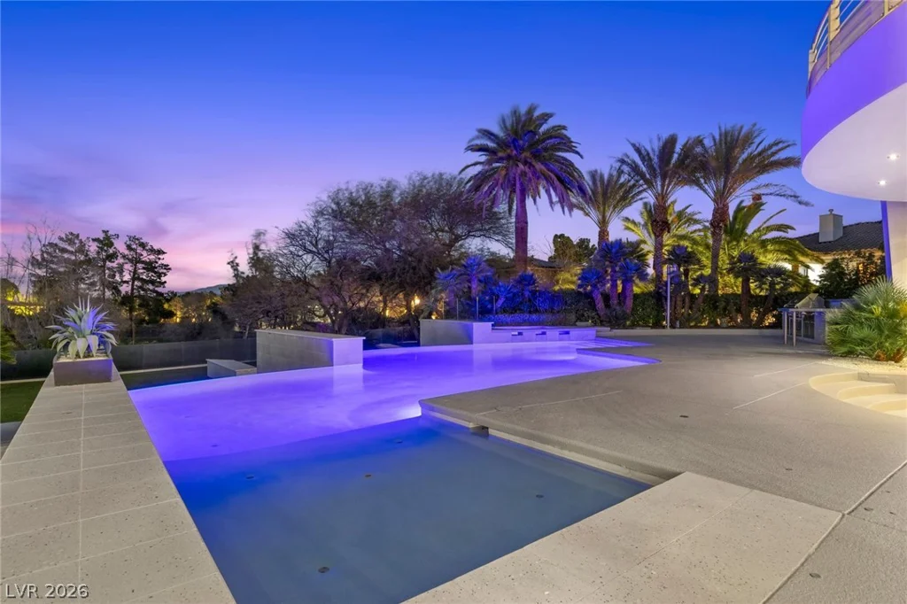 1108 Pine Island, Las Vegas, NV 89134
