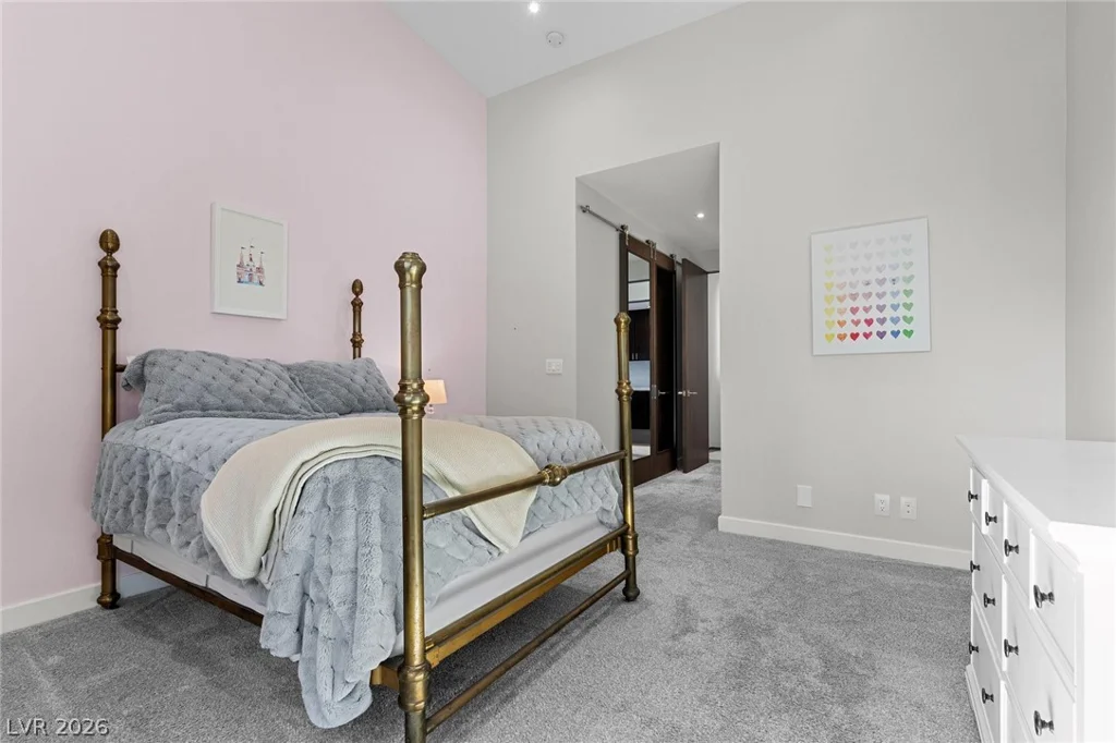 1108 Pine Island, Las Vegas, NV 89134